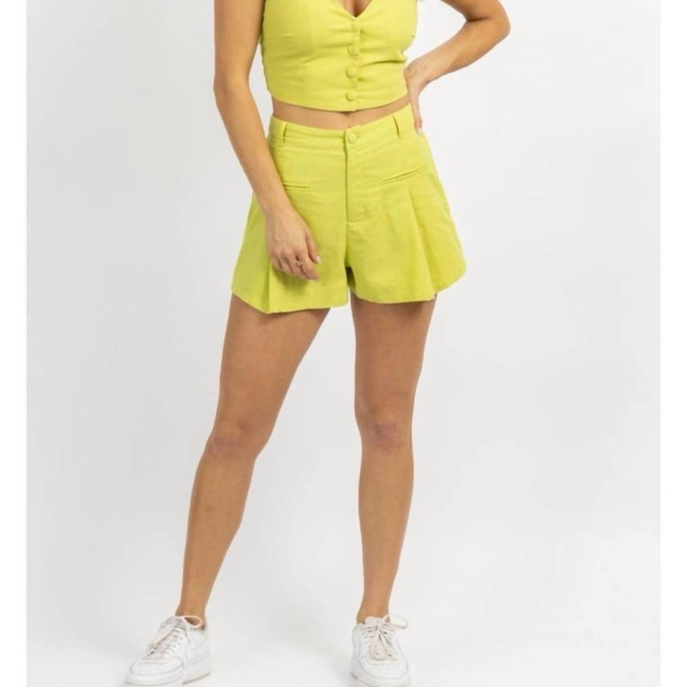 Le Lis High Waist Yellow Women's Shorts